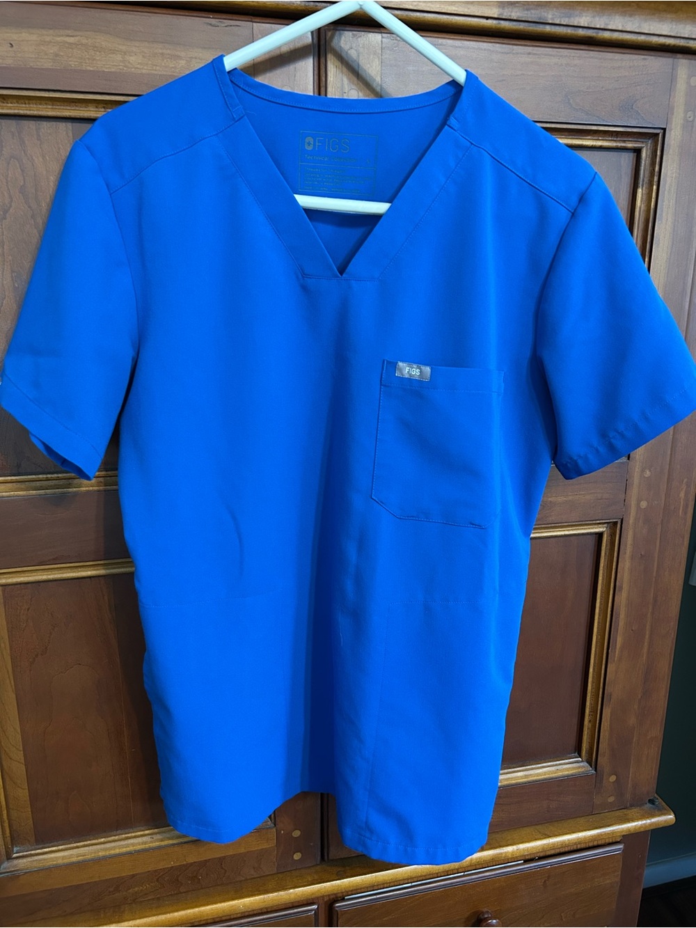 Figs Men’s Chisic Scrub Top Size Small